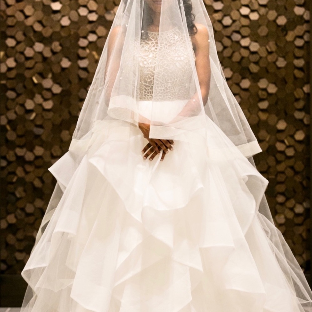 Stunning Wedding dress